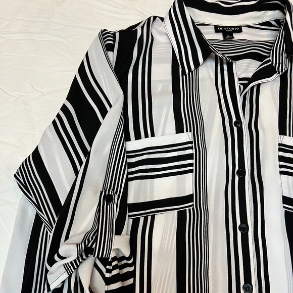 Oversized shirt - Picture 1 of 6